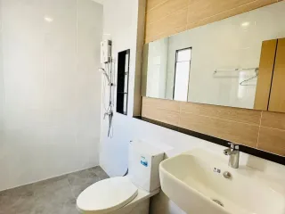 For sale and for rent 4 bedrooms house in Bang Lamung, Chonburi