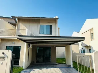 For sale and for rent 4 bedrooms house in Bang Lamung, Chonburi