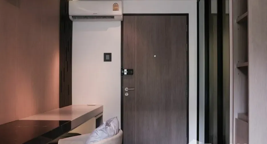 For rent 1 bed condo in Phra Khanong, Bangkok