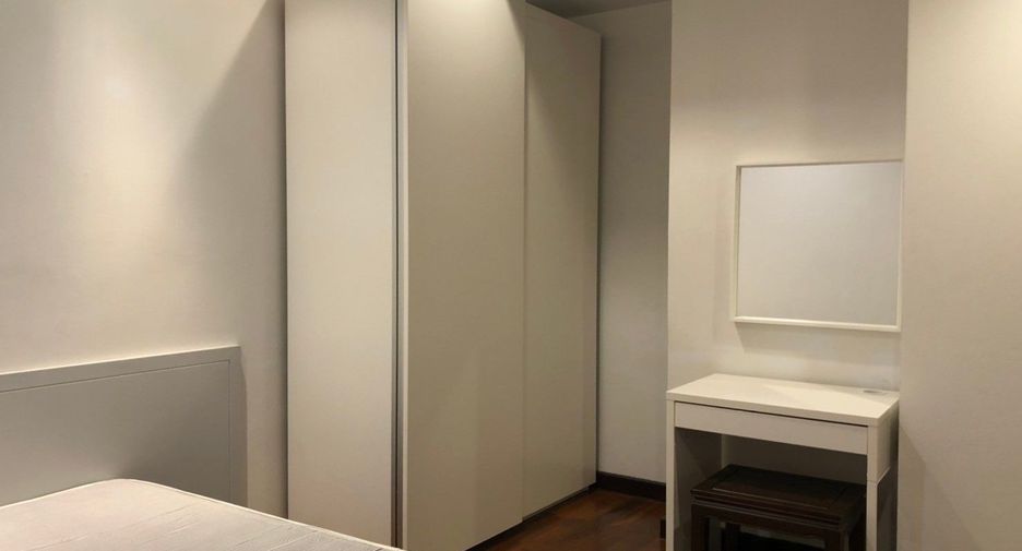 À louer 4 chambres appartement à Watthana, Bangkok