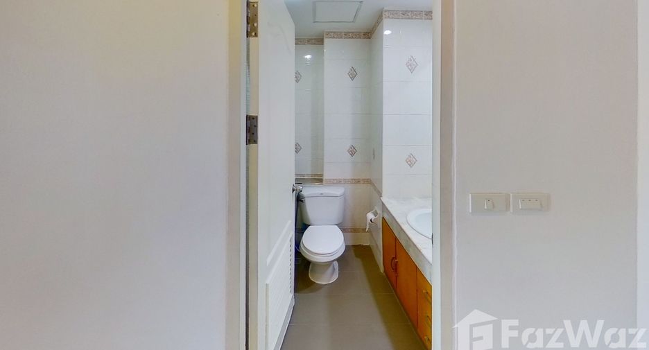 For rent 1 bed condo in Bang Rak, Bangkok