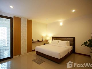 For rent 3 bedrooms apartment in Watthana, Bangkok