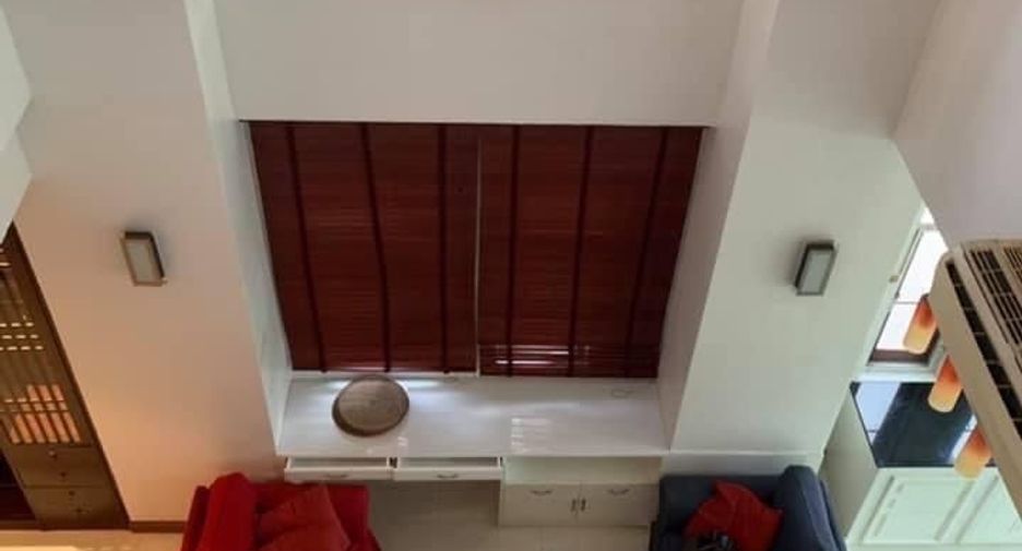 For rent 3 bedrooms condo in Watthana, Bangkok