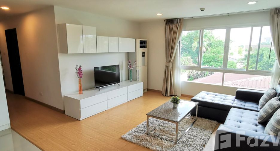 For rent 2 bedrooms apartment in Watthana, Bangkok