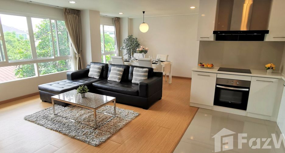 For rent 2 bedrooms apartment in Watthana, Bangkok