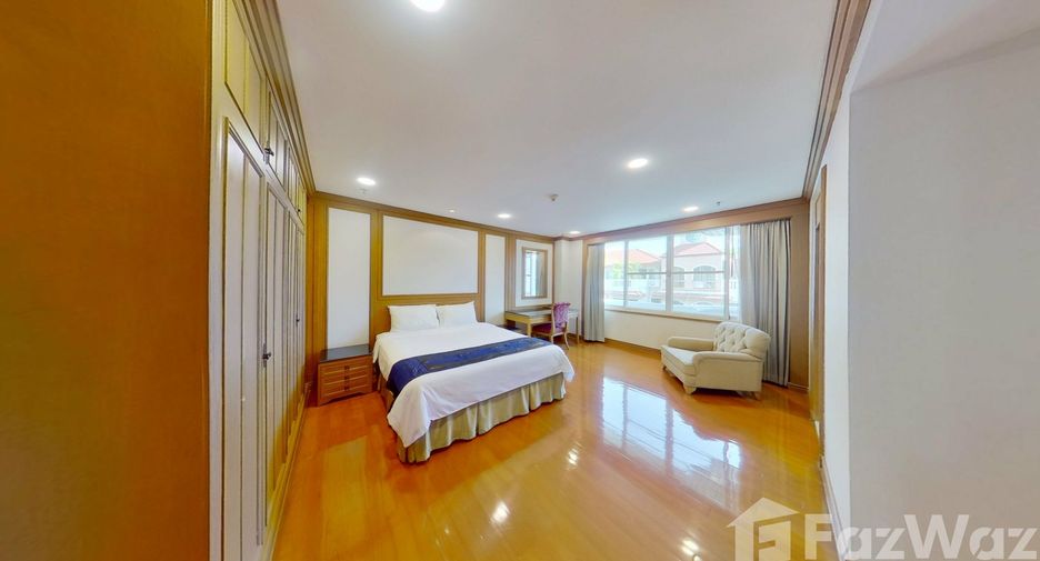 À louer 3 chambres condo à Watthana, Bangkok