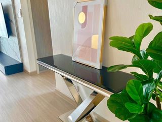 For rent 2 bedrooms condo in Bang Rak, Bangkok