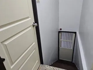 Reihenhaus zur Miete mit 3 Zimmer in Phra Khanong, Bangkok