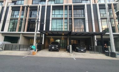 For rent office in Lat Phrao, Bangkok
