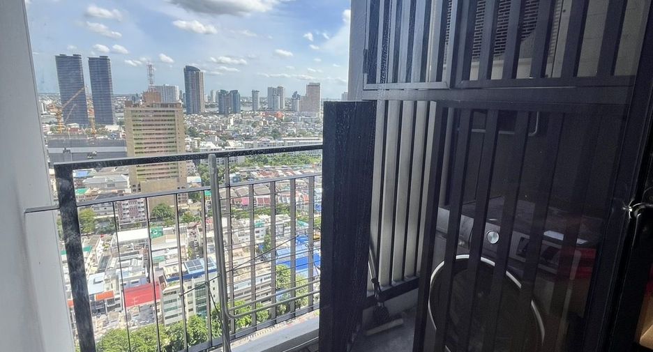 For rent 1 bed condo in Khlong San, Bangkok