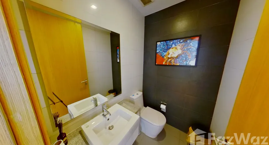Wohnung zur Miete mit 3 Zimmer in Khlong Toei, Bangkok