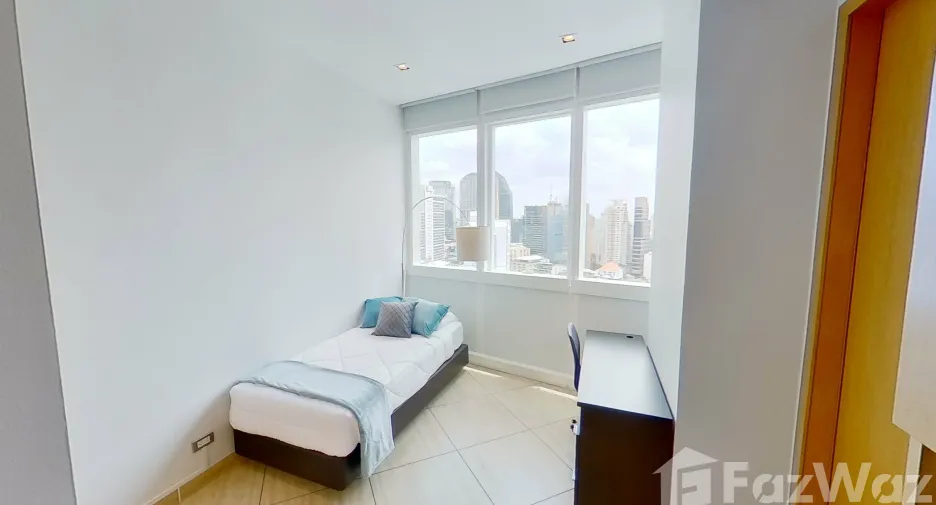 Wohnung zur Miete mit 3 Zimmer in Khlong Toei, Bangkok