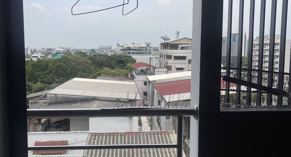 For rent 2 bedrooms apartment in Chatuchak, Bangkok