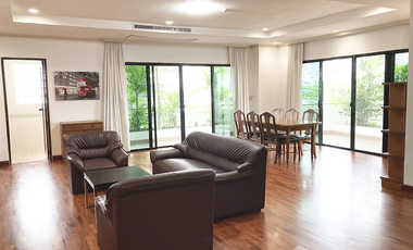 For rent 2 bedrooms apartment in Watthana, Bangkok