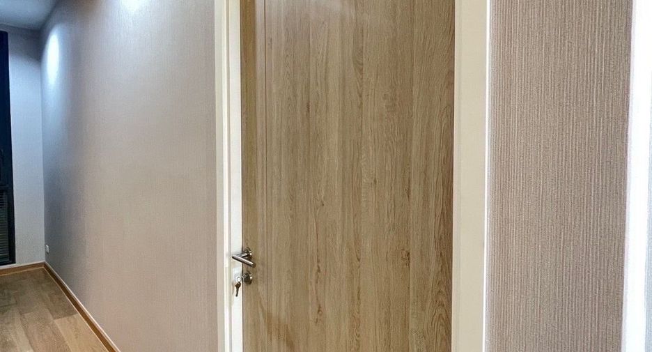 For rent 3 bedrooms house in Watthana, Bangkok
