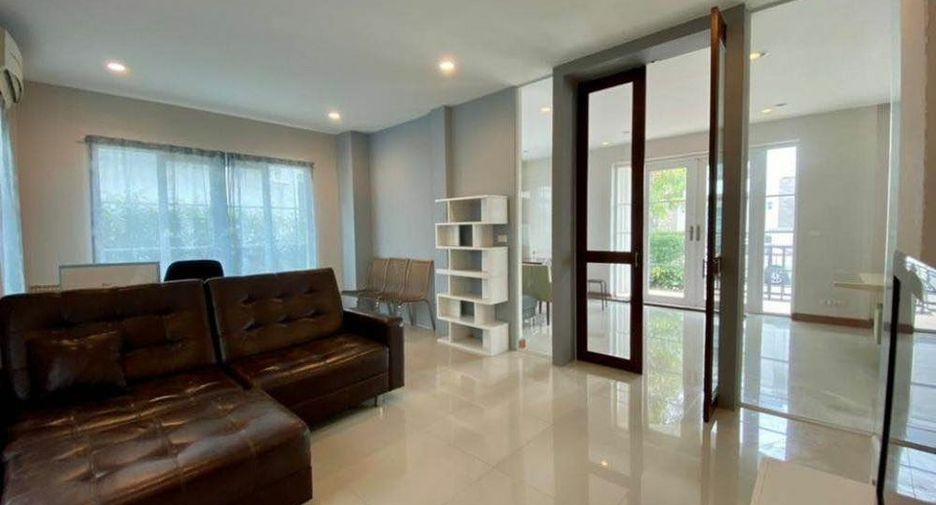 For rent 3 bedrooms house in Prawet, Bangkok