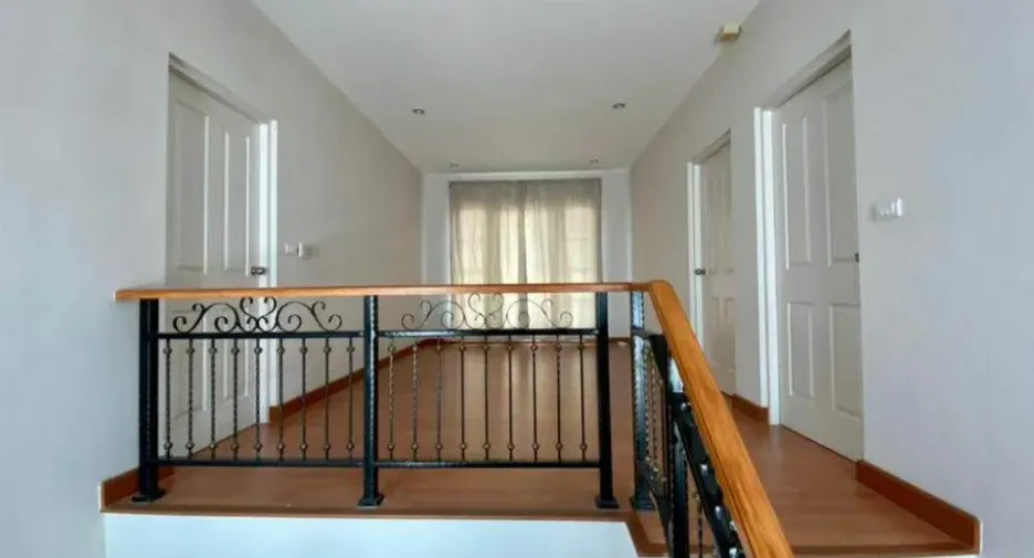 For rent 3 bedrooms house in Prawet, Bangkok