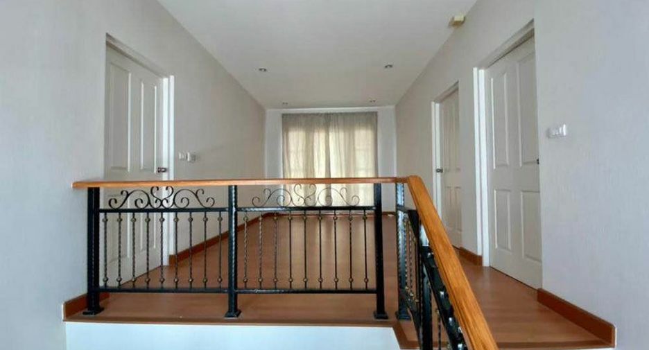 For rent 3 bedrooms house in Prawet, Bangkok