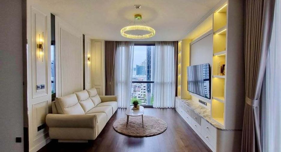 For rent 2 ベッドルーム condo in Pathum Wan, Bangkok
