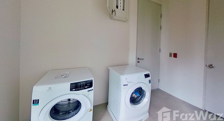 For rent 2 ベッドルーム condo in Watthana, Bangkok