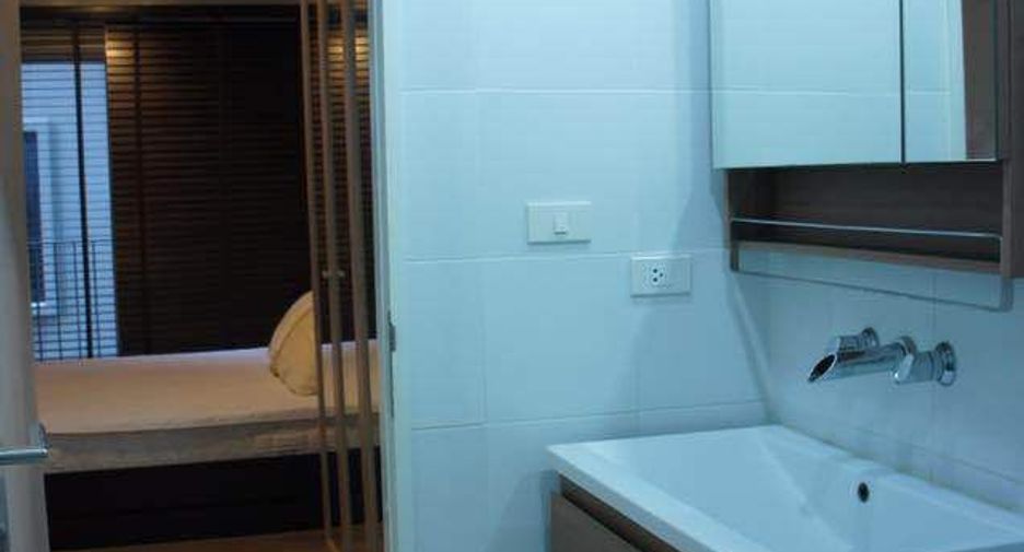 À louer 1 chambre condo à Khlong Toei, Bangkok
