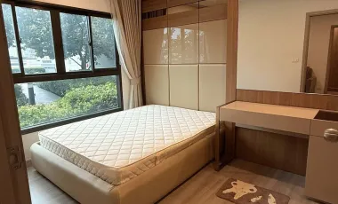 Wohnung zur Miete mit 2 Zimmer in Bang Phlat, Bangkok