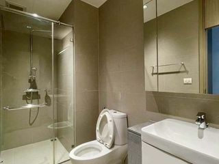 Wohnung zur Miete mit 3 Zimmer in Pathum Wan, Bangkok