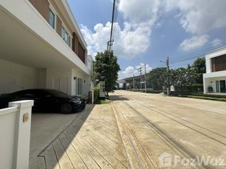 À louer 4 chambres maison à Bang Bo, Samut Prakan