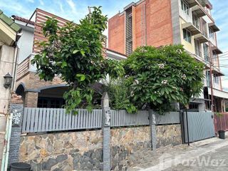 Haus zur Miete mit 5 Zimmer in Wang Thonglang, Bangkok