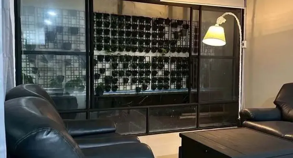 For rent 5 bedrooms house in Wang Thonglang, Bangkok