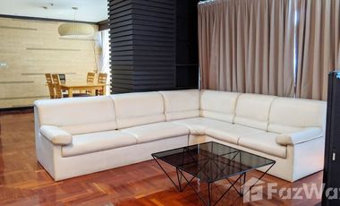 For rent 2 bedrooms condo in Pathum Wan, Bangkok