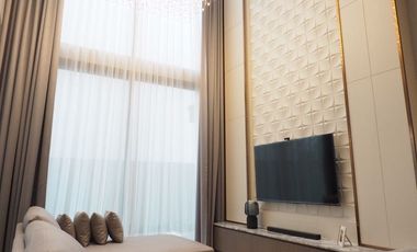 Haus zur Miete mit 4 Zimmer in Huai Khwang, Bangkok