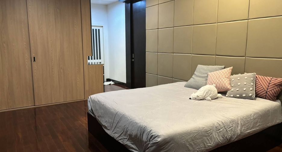 ให้เช่า 3 ห้องนอน บ้านเดี่ยว ใน บางกะปิ, กรุงเทพฯ