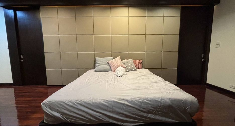 ให้เช่า 3 ห้องนอน บ้านเดี่ยว ใน บางกะปิ, กรุงเทพฯ