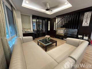 出租 3 卧室 独立屋 在 Bang Kapi, 曼谷