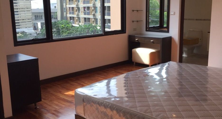 À louer 2 chambres appartement à Khlong Toei, Bangkok