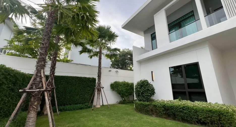出租 4 卧室 独立屋 在 Bang Phli, Samut Prakan
