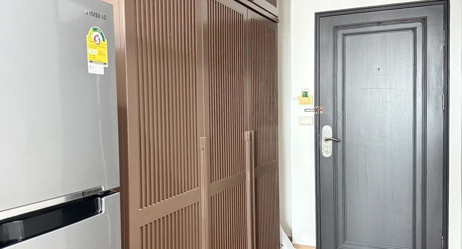 For rent studio condo in Pathum Wan, Bangkok