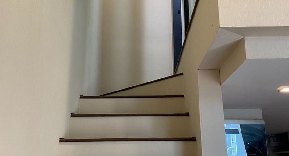 For rent 1 bed condo in Bang Na, Bangkok