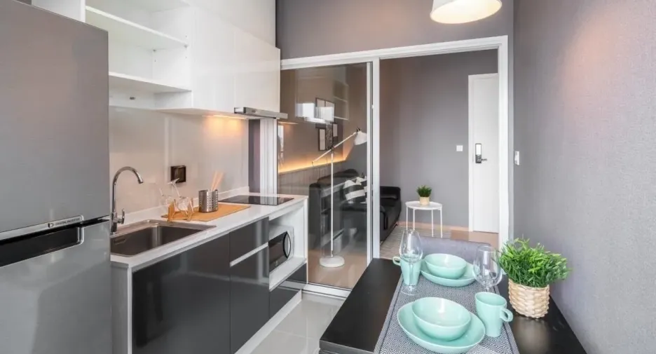 Wohnung zur Miete mit 1 Zimmer in Watthana, Bangkok