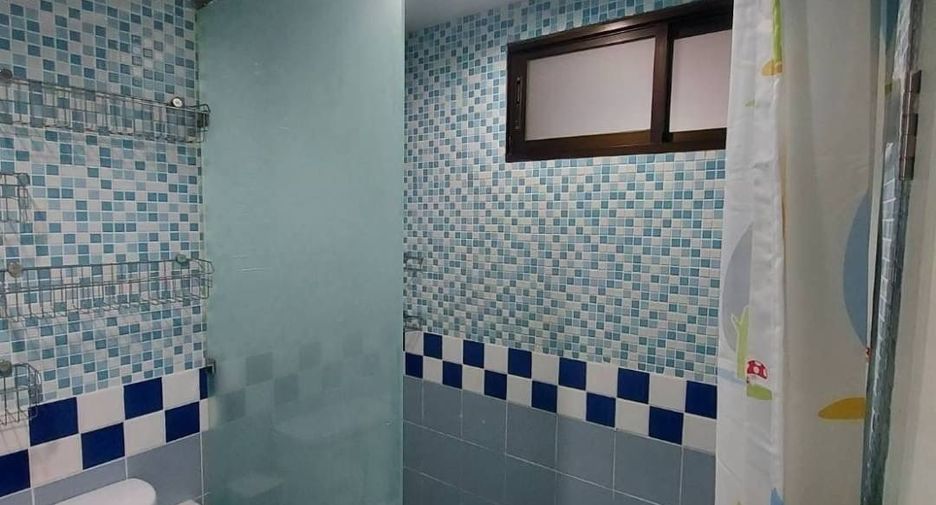 For rent 1 bed condo in Sathon, Bangkok