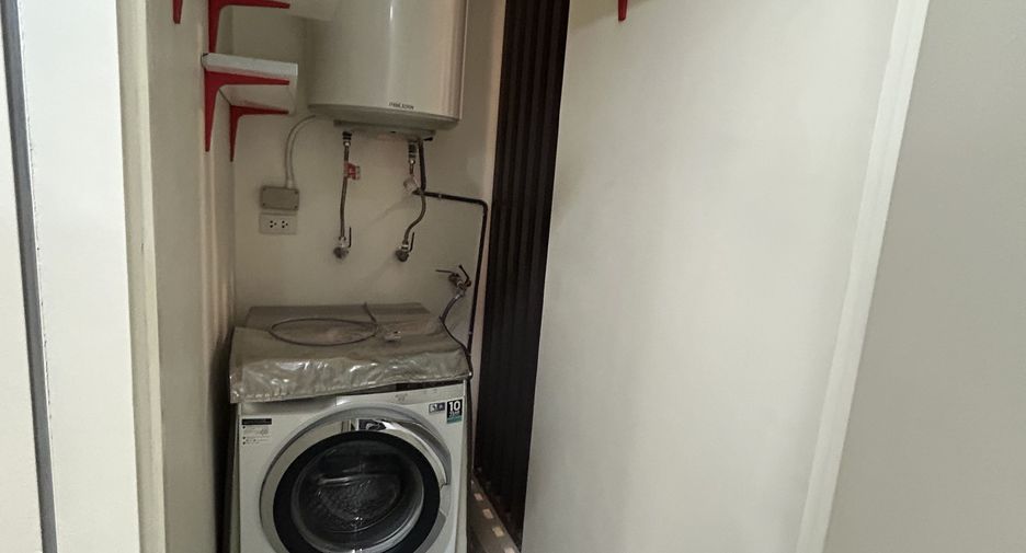 Condo en alquiler de 2 habitaciones en Sathon, Bangkok