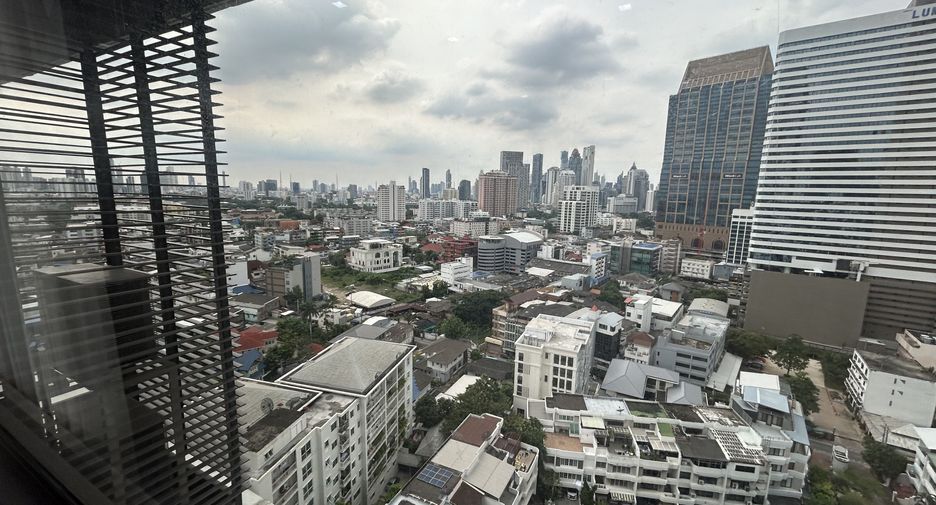 Condo en alquiler de 2 habitaciones en Sathon, Bangkok