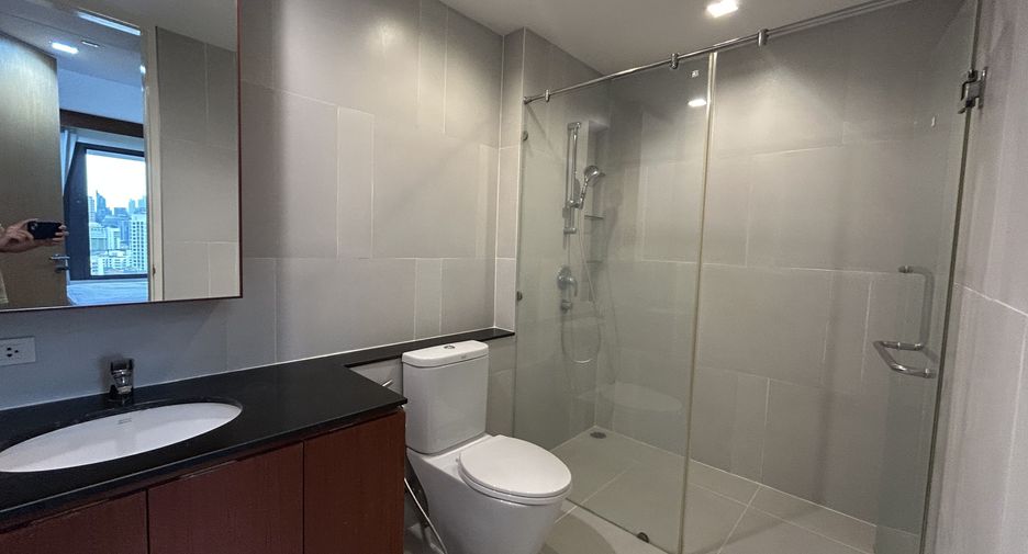 Condo en alquiler de 2 habitaciones en Sathon, Bangkok