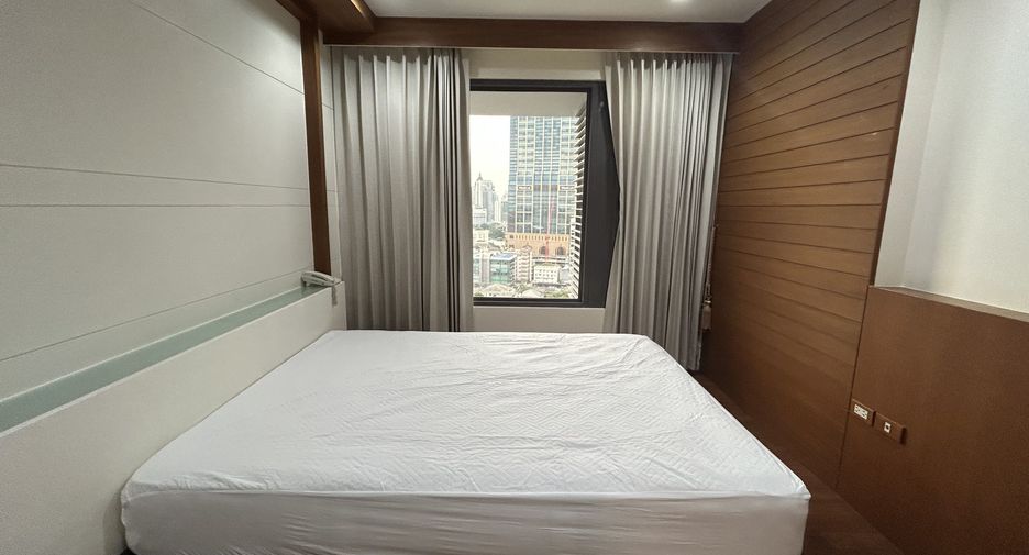 Condo en alquiler de 2 habitaciones en Sathon, Bangkok