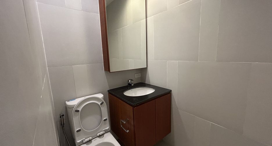 Condo en alquiler de 2 habitaciones en Sathon, Bangkok