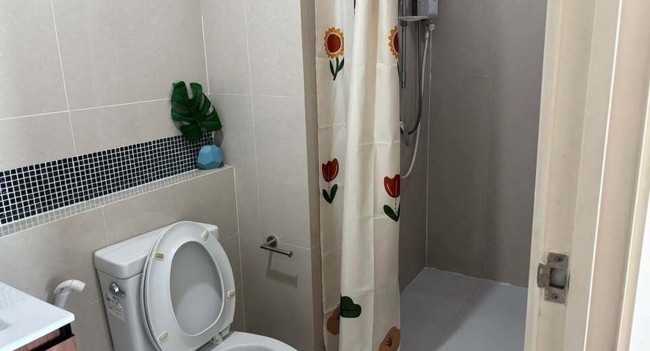 For rent 2 bedrooms condo in Bang Khae, Bangkok