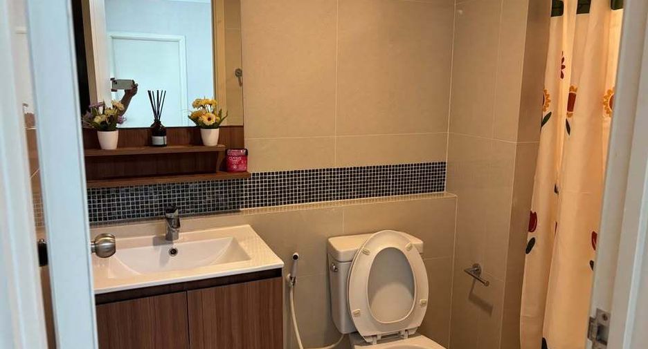 For rent 2 bedrooms condo in Bang Khae, Bangkok