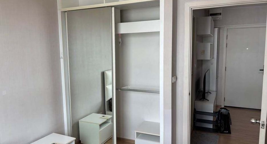 For rent 2 bedrooms condo in Bang Khae, Bangkok