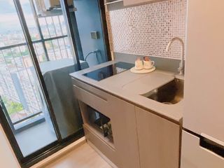 À louer 1 chambre condo à Bang Kapi, Bangkok